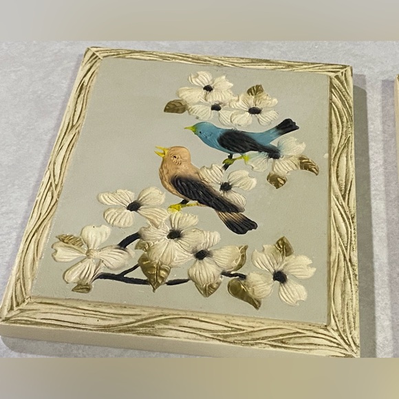 Pair of two vintage Devonware Chalkware wall hangings birds - Picture 6 of 9